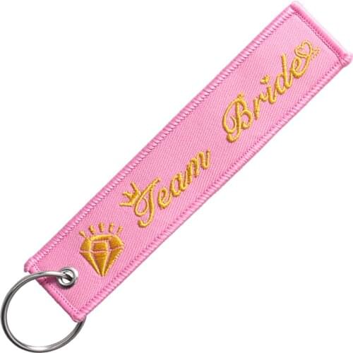 POMPOM Emboridery Team Bride Keychain for Wedding Party Gifts Customize Pink Gold keyring key fobs Tag Fashion Chaveiro jewelry