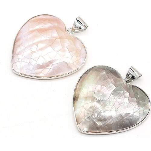 Natural Shell Pendants Heart Shape Freshwater Pearl Shell Charms Shell Accessories for Jewelry Making Necklace Bracelet