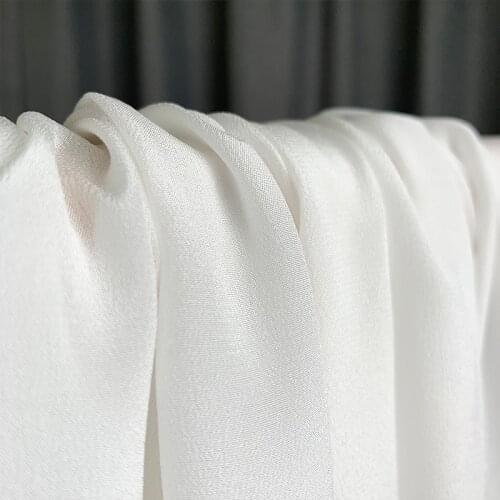 12 mm Crepe De Chine Silk Fabric 100% pure mulberry silk off white color 140cm 110cm width 60 gsm 10 meters small wholesale