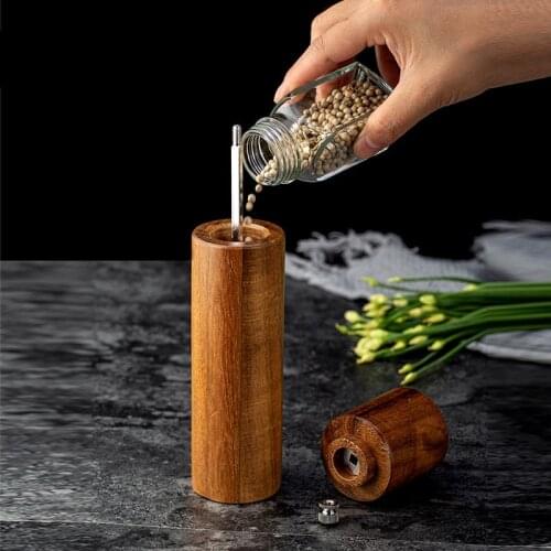 Pepper Grinder Household Pepper Sea Salt Pepper Grinder Manual Acacia Grinder Seasoning Bottle Kitchen Tool