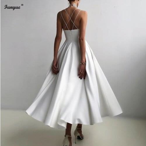 Summer Black Prom Homecoming Dresses 2021 Spaghetti Strap A-Line Tea Length Robe De Bal Short White Party Gowns for Graduation