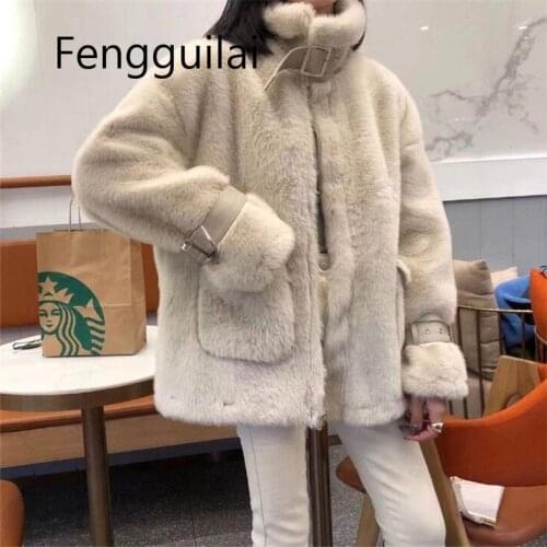 FENGGUILAI Lambs Wool Coat 2020 Fashion Winter New Loose Short Stand-Collar Cashmere Jacket Furry Coat Womens Beige Fox Fur