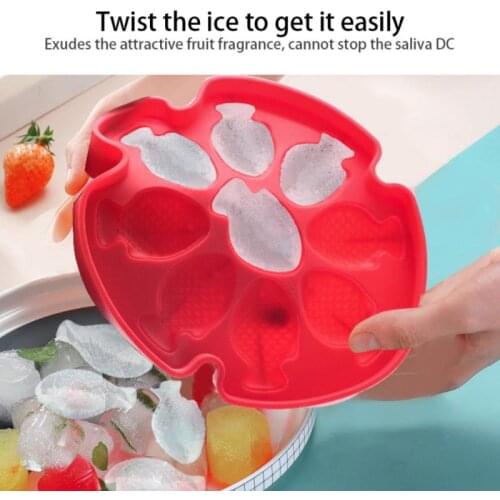 New Food Grade Soft Silicone Eco-Friendly Homemade Ice Cube Tray Ball Maker Mold Small Fish Ice Cube Ice Cream Box Kitchen Tools