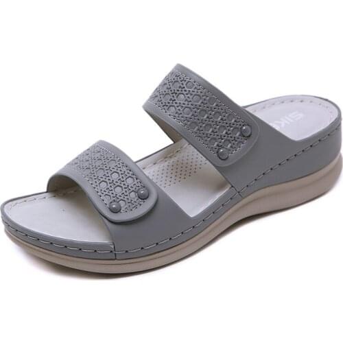 SIKETU2020 summer new womens sandals soft leather wedge slip non-slip vacation beach shoes outdoor beach slippers