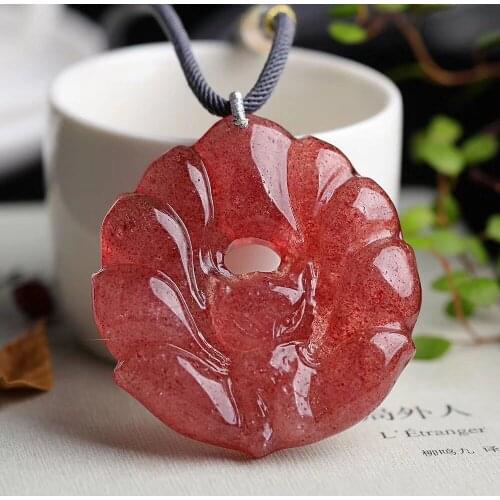 Fine Strawberry Natural Crystal Pendants Hand Carved Nine Tails Fox Pendant Sweater Chain Necklace Lucky for Women Gift Jewelry