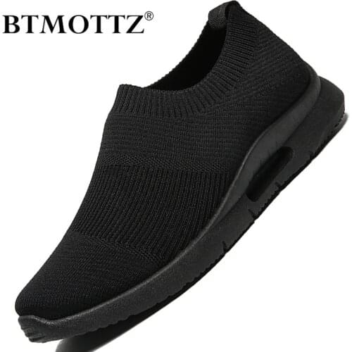 Mens Casual Shoes Breathable Knitted Sneakers Mens Lightweight Loafers Outdoor Walking Shoes Sport Shoes Men Chaussure Homme