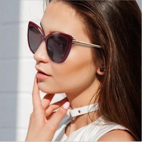 Swanwick anti blue light glasses magnetic clip on polarized sunglasses for women TR90 cat eye optical glasses frames black red