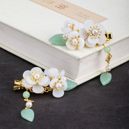 Chinese Hair Clips Hanfu Jewelry Camellia Flower Decoration with Tassels Pendant Hair Accessories Gift for Lover Girlfriend