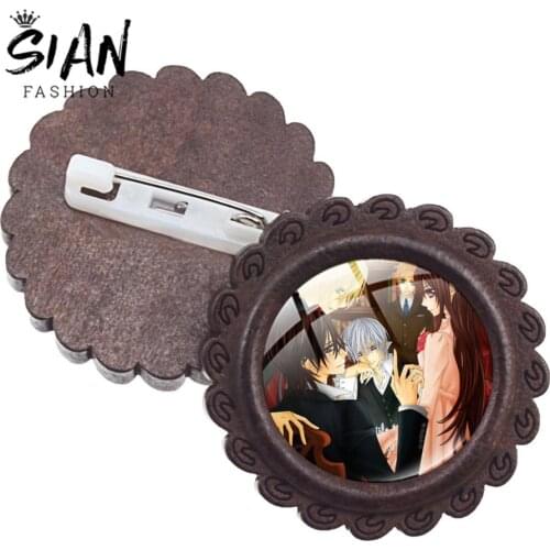 SIAN Vampire Knight Glass Dome Brooches Anime Vampire Knight Art Pattern Handmade Wooden Brooch Pin Cosplay Badge Bag Men Women