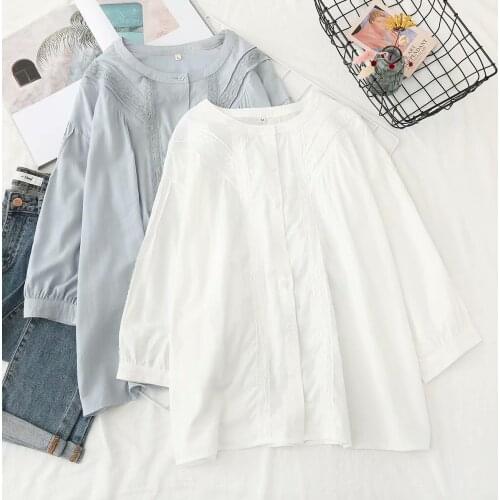 2021 spring new lace white three-quarter-sleeved shirt female Korean style loose middle-sleeved shirt foreign style shirt