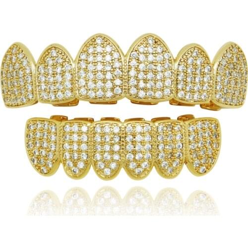 Lucky Sonny Hip Hop Teeth Grillz Top & Bottom Fake Tooth Cap Gold Color Bling CZ Iced-Out Grillz Set Vampire Men Grills Sets