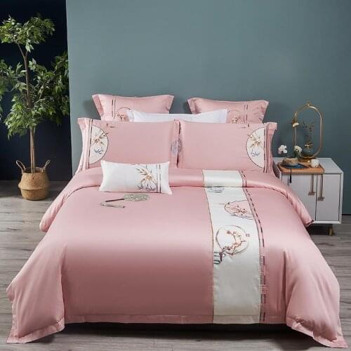 Oriental Embroidery Duvet Cover set Chic Vintage Luxurious Egyptian Cotton 4/7Pcs Bedding set Duvet cover Bed Sheet pillowcases