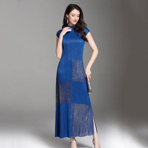 2021 Summer New Temperament Leisure Collar Gilded Sisaku Dress Still Pleated Dress WomenS Long A Word Thin Skirt