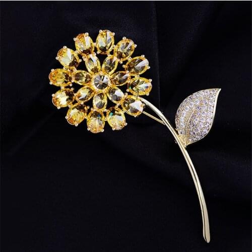 OKILY Delicate Women Cubic Zircon Flower for Wedding Bridal Pearl Brooches Yellow CZ Dandelion Brooch Pin Jewelry Accessories