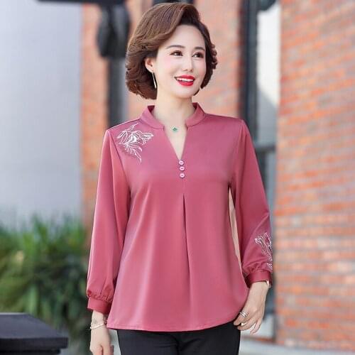 Embroidery Women Shirts and Blouses Tops Mother Long Sleeve V-neck Shirt Pink/Blue Blusas Plus Size 5XL Female Blusas