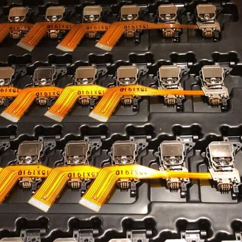 Brand New Clarion QSS-202 QSS202 QSS 202 Car CD Laser Lens Lasereinheit Optical Pick-ups Bloc Optique Case for Land Rover