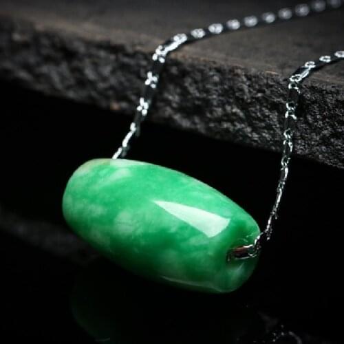 Charming jadeite Myanmar jades pendant natural fashion oil jades necklace pendant lucky safety Charm