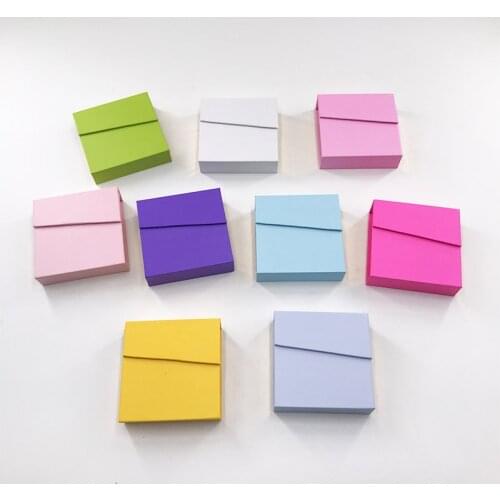 2021 New Envelope Lashes Packing Box Magnetic Lash Boxes Candy Colors Popular Package