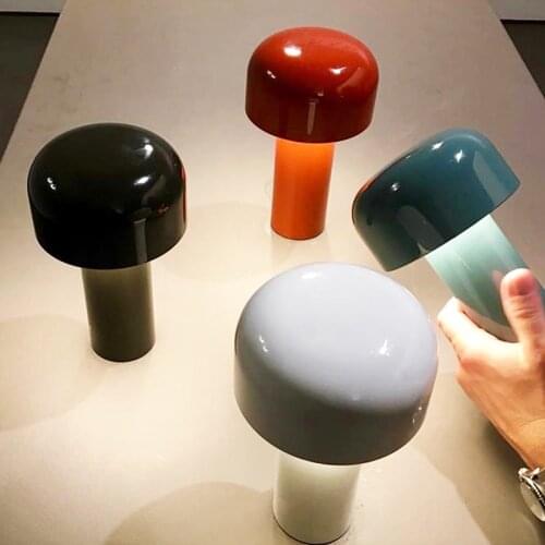 Italian Creative Mushroom Table Lamp Portable Touch Switch Atmosphere Night Light for Bar Bedroom Bedside Decoration Desk Lamps