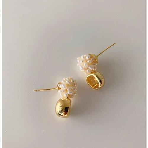Fashion Geometric Irregular Metal Earrings Freshwater Pearl Retro Earrings Female Temperament Earrings Tide