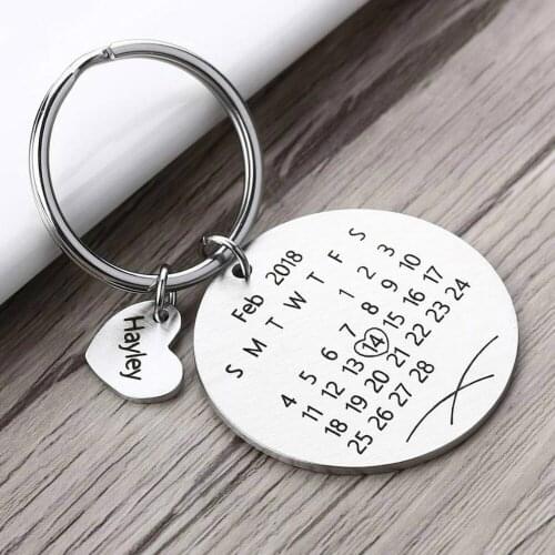 Personalized Calendar Keychain Custom Engraved Date Key Chain Ring Stainless Steel Gold /Silver/RoseGold/Black Color Key Chains