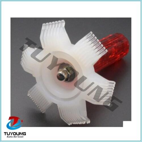 Comb for straightening evaporator and condenser coils, comb for coolers, comb condenser heatsink