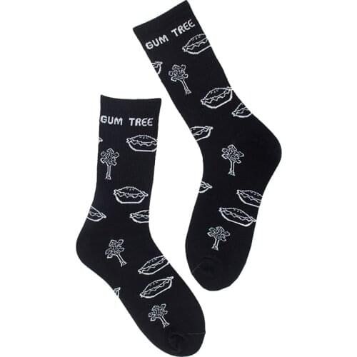 Customized jacquard letters, pattern logo high quality sports Black and White socks