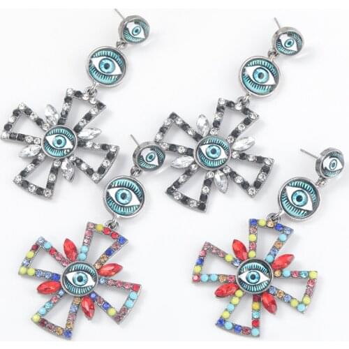 Pauli Manfi 2021 New Metal Resin Eyes Cross Flower Dangle Earrings Womens Creative Pop Party Jewelry Accessories