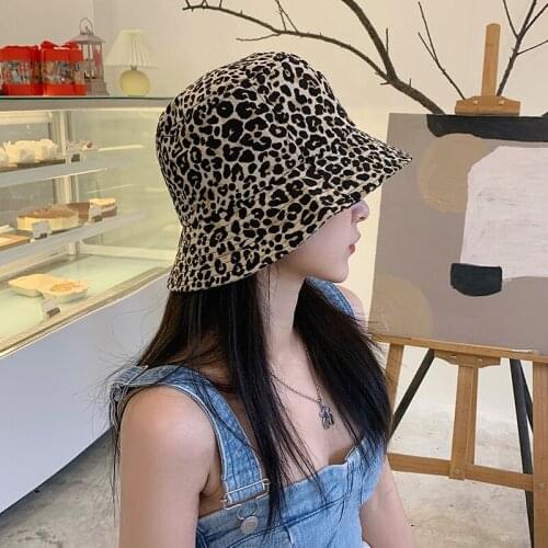 2021 New Fashion Leopard Print Bucket Hats Men Women Panama Unisex Sun Hat Outdoor Fisherman Hat Summer Sun Protection Basin Cap