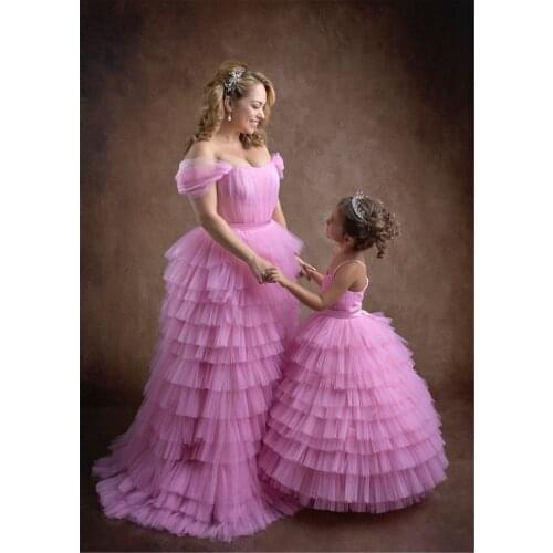Blush Pink Mother Daughter Puffy Tiers Dresses Ball Gowns Pink Mom And Girls Birthday Party Celebration Photo Gowns Custom