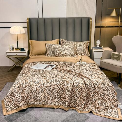 Euro luxury summer comforter ice silk quilt Duvet air conditioning blanket bedspread on the bed Double bed quilts for Home decor