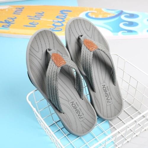 Summer new EVA soft bottom stripe totem flip flops gentleman trend mens casual student slippers seaside casual beach flip flops