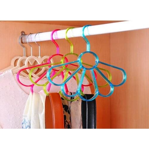 Sainwin 1pcs petals shape silk scarves aircraft scarf Multi-functional tie belts hanger underwear rack 3 color