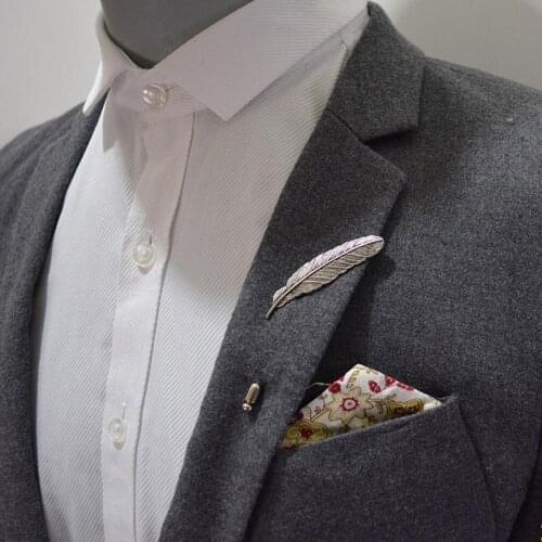 2018 Fashion Jewelry Gold Leaf Feather Long Brooch Pins Suit Lapel Pins For Men Brooches Broches Vintage Brooches For Women