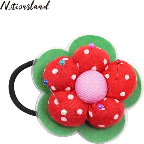 1pc Flowers Shaped Needle Pin Cushion with Elastic Wrist Belt Pincushion DIY Handcraft Tool for Stitch Patchwork Sewing Tool