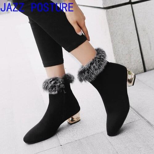 2021 hot new fashion boots short tube 34-43 yards square head low with tide models womens boots low w280