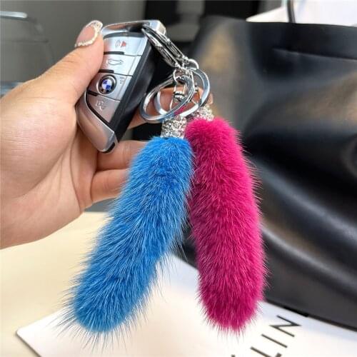 Cute Tail Real Mink Fur Keychain Women Handbag Pendant Plush Trinkets Car Key Decoration Rings Highend Ornaments Birthday Gift
