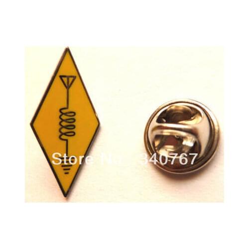 Sell custom lapel pins, souvenir, fashion badge, sports pin, flag badge, letters badge, animal pins,attachments