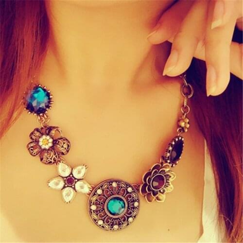 Fashion Vintage Statement Jewelry Colorful Crystal Rhinestone Flower Necklace For Women 2016 Hot Sale New Jewelry Wholesale