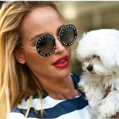 Retro Round Sunglasses Women Love Shades Fashion Letters Little Bee Men Women UV400 Glasses Designer