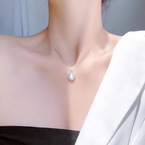Luxury Opal Pendant Necklace Womens Party Wedding Simple Rhinestone Inlaid Clavicle Chain Necklaces Accessories