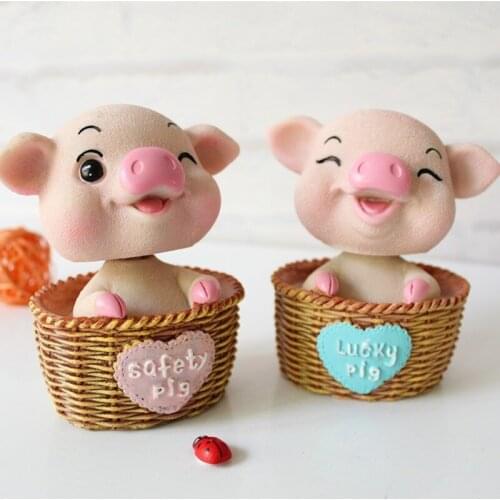 1pcs Birthday Cake Baking Decoration Supplies Car Shaking His Head Couple Resin Basket Piggy Decorations Home Accessories