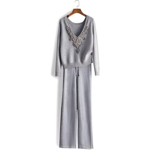 2020 New Arrival 30% Wool Warm Knit Suit Fashion Heavy Work Handmade Beaded V-neck Sweater And Trousers Two-piece Woman