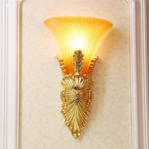 European-style Handmade Carving Wall Lamps Gold Poe Retro Decorative Living Room Bedroom Aisle LED Sconces Wall Lights Lighting