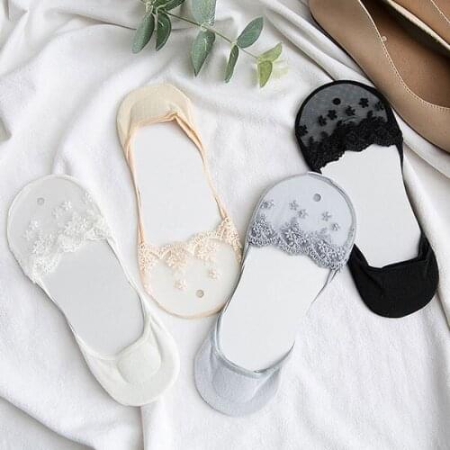 Sexy Lace Socks Women Summer Invisible Socks Soft Elastic Antiskid Short Socks
