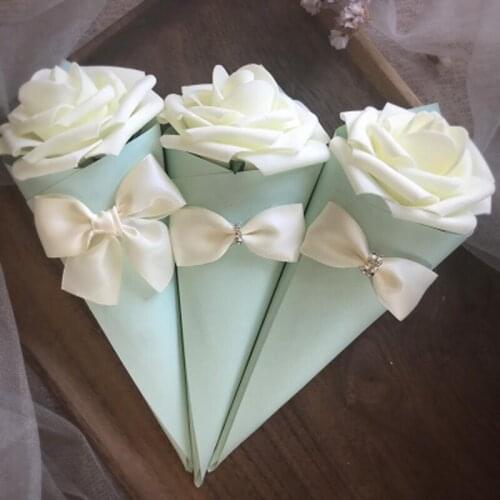 50pcs lot Pink Green Beige purple gold Cone Shaped Rose paper candy box Wedding gift Anniversary favours party favors boxes