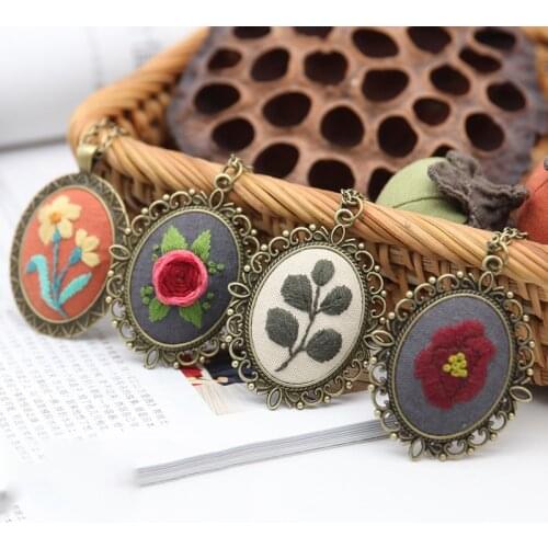 DIY Necklace Embroidery Kit Needlework Flower Cross Stitch Sets with Hoop Handmade Swing Art Craft Creative Gift Unfinished