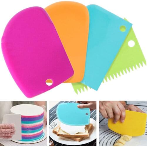 3PCS/Lot Cream Scraper Plastic Dough Cake Cutter Smoother Irregular Teeth Edge DIY Fondant Pastry Decorating Tools Molds