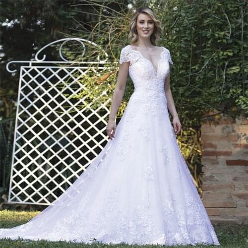 White Princess Wedding Dresses for Women Bride 2021 Lace Beaded Luxury Bridal Gowns Vintage Marriage Dress Vestidos De Noiva