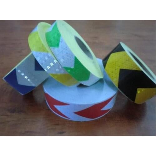 Corridor Floor Road traffic Construction Site Truck Van arrow indicator sign night flashing reflective warning adhesive tapes